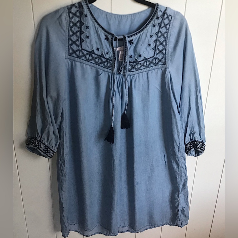 Blue denim 3/4 sleeve dress / embroidered denim dress / short denim shift dress
